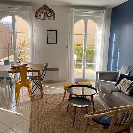 Apartment 2 Bedroomed Near Disneyland Paris With Garden Parking At เซร์ริส ภายนอก รูปภาพ
