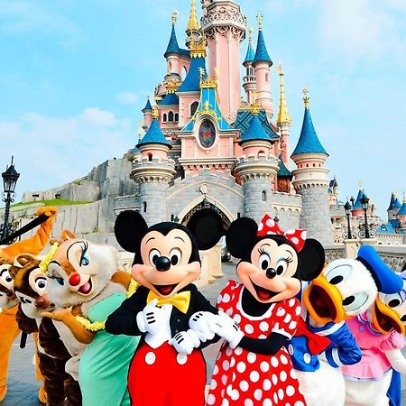 Apartment 2 Bedroomed Near Disneyland Paris With Garden Parking At เซร์ริส ภายนอก รูปภาพ