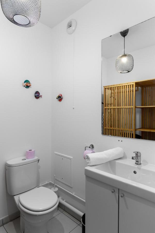 Apartment 2 Bedroomed Near Disneyland Paris With Garden Parking At เซร์ริส ภายนอก รูปภาพ