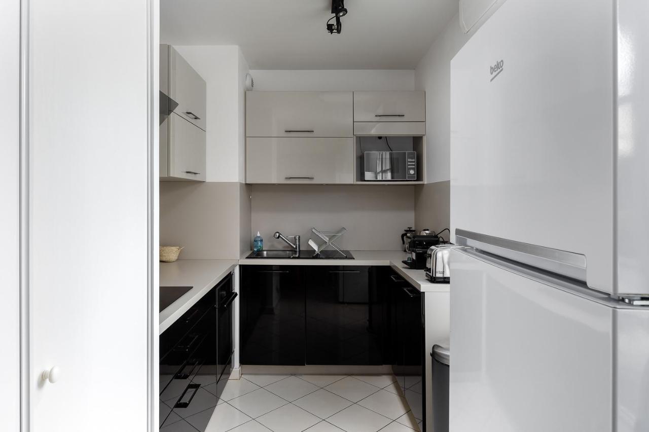 Apartment 2 Bedroomed Near Disneyland Paris With Garden Parking At เซร์ริส ภายนอก รูปภาพ