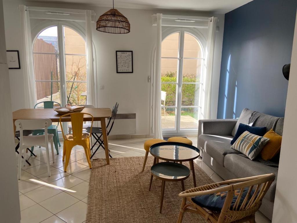 Apartment 2 Bedroomed Near Disneyland Paris With Garden Parking At เซร์ริส ภายนอก รูปภาพ